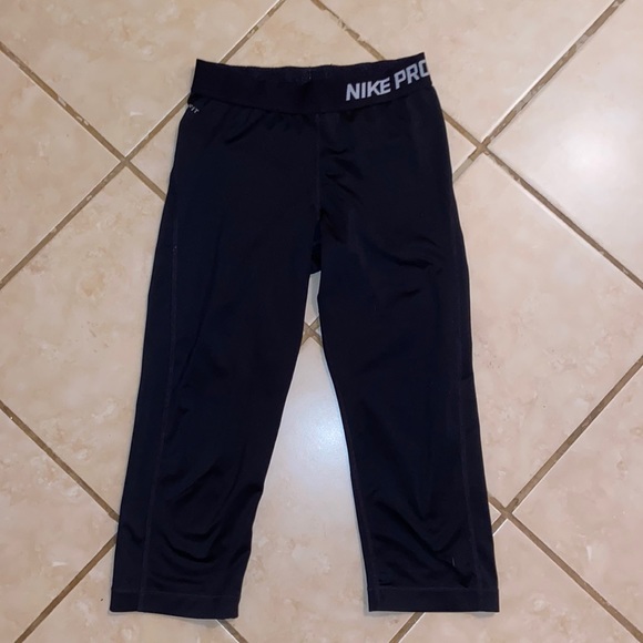 Nike Pants - nike leggings